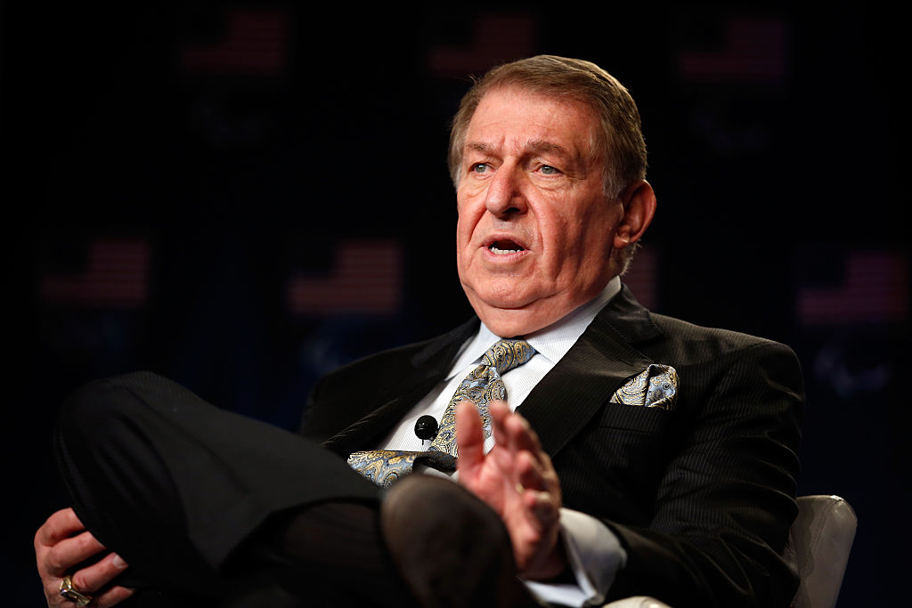 Jerry Colangelo 現為費城76人球團顧問。